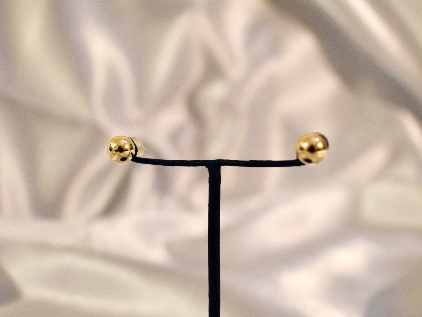 6mm Ball Earrings (Pair)