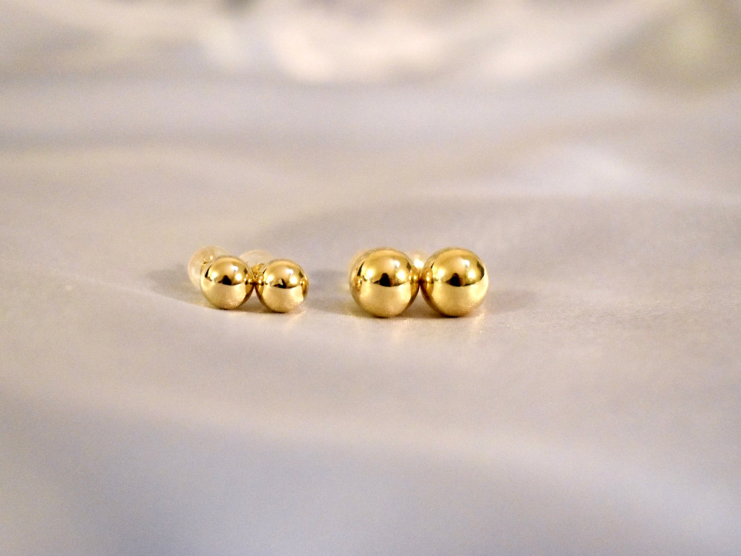 8mm Ball Earrings (Pair)